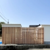 「杉の縦格子」の画像です。