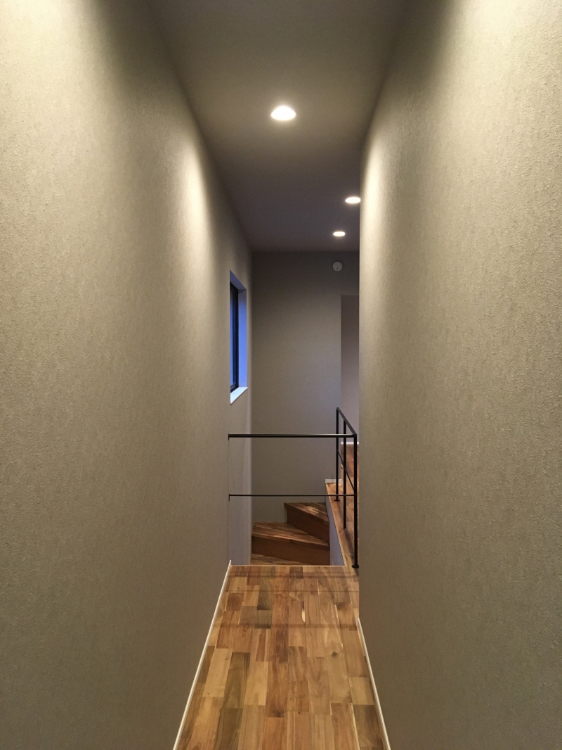 「2F廊下」の画像です。